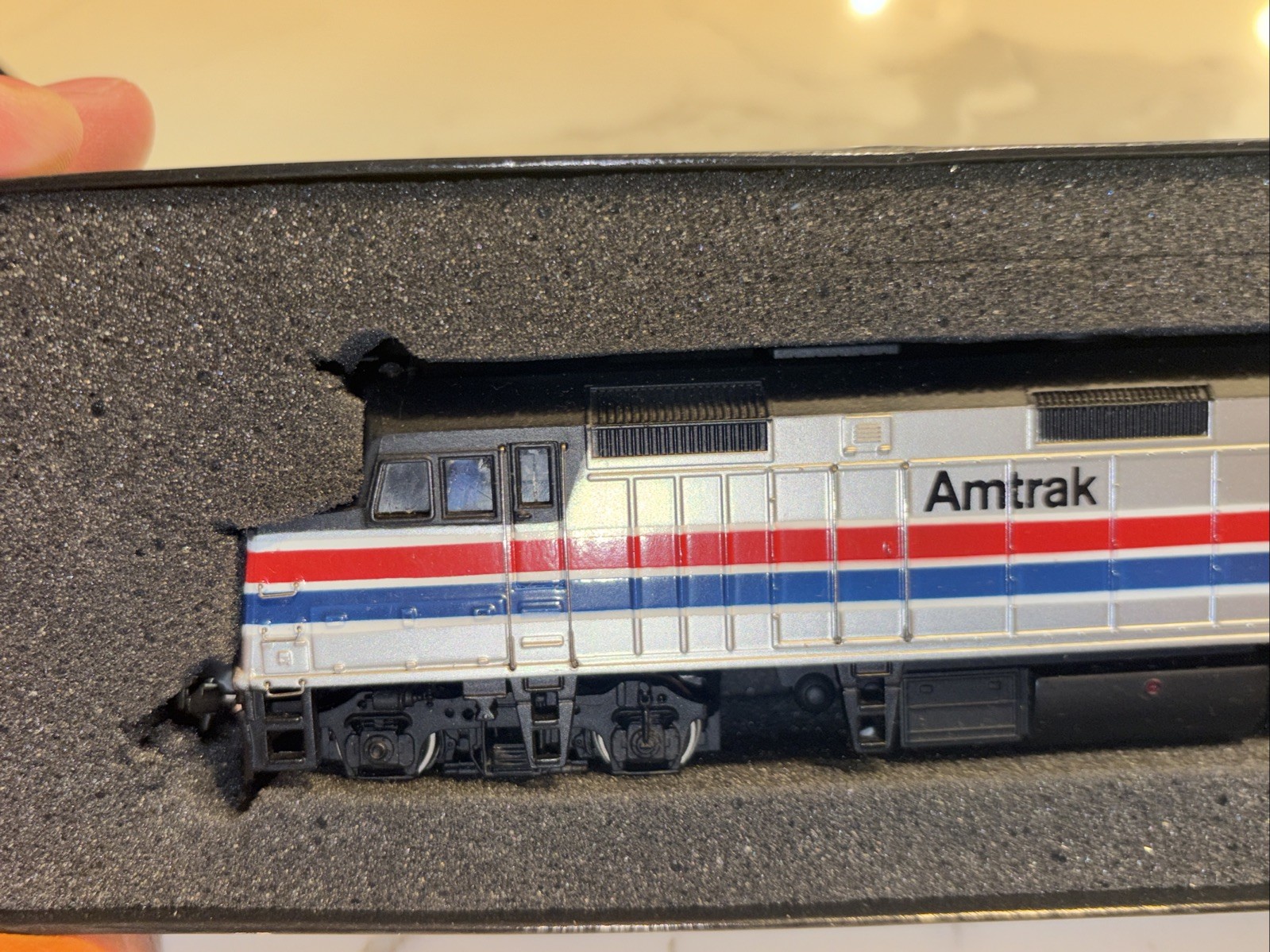 LI005 BACHMAN SPECTRUM 87017 train Ho Locomotive diesel EMD F40 PH Amtrak 227