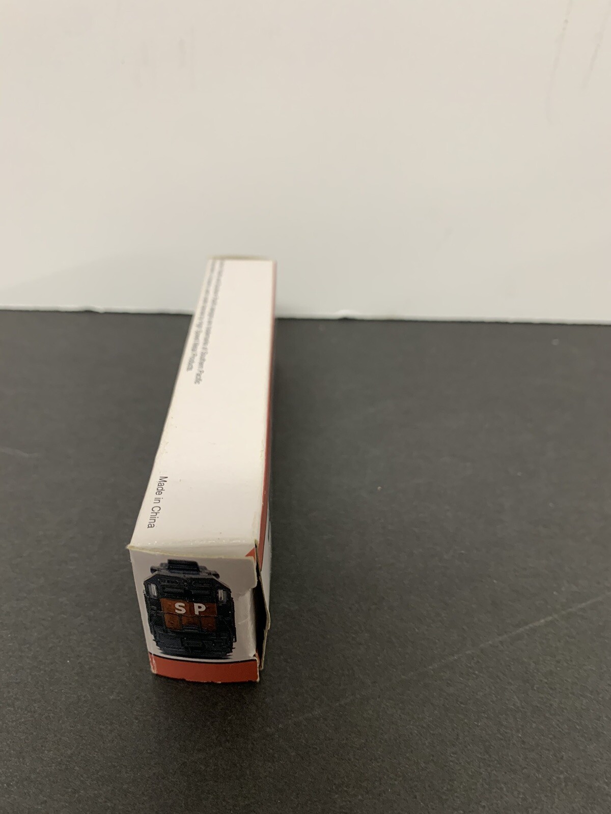 High Speed Metal Products Southern Pacific Locomotive Model Train #9725