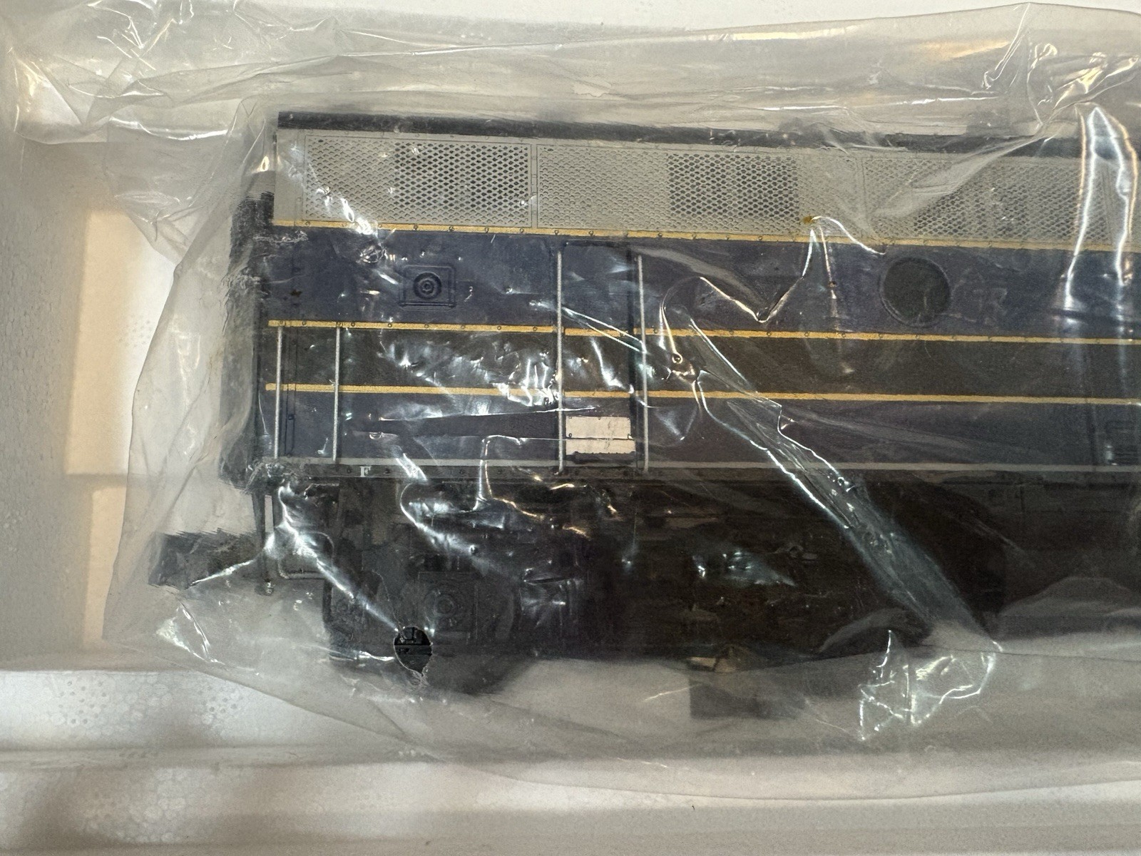 2002 Lionel Electric Baltimore & Ohio F3 B-Unit TrainMaster Diecast Truck + Box