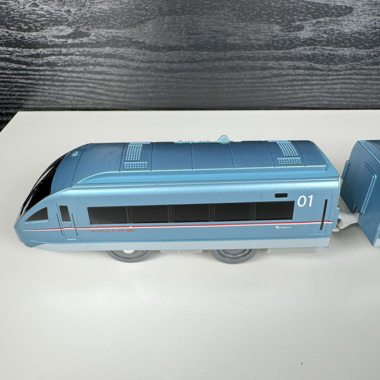 Takara Tomy Plarail Odakyu Romance Car MSE Train Set 2006 – Lights Up & Moves