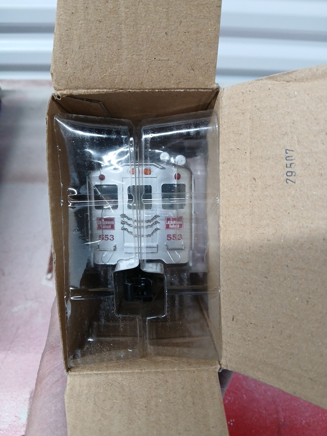 RMT O/O27 RMT-5801 DL&W Lackawanna #533 POWERED RDC RAIL DIESEL CAR NEW IN OB