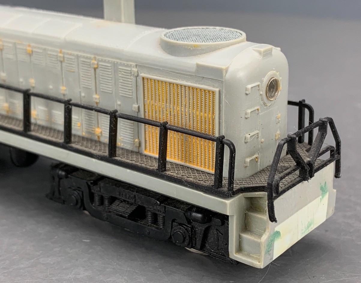 HO AHM Alco RS-2 Diesel Locomotive Undecorated DNR HO8601