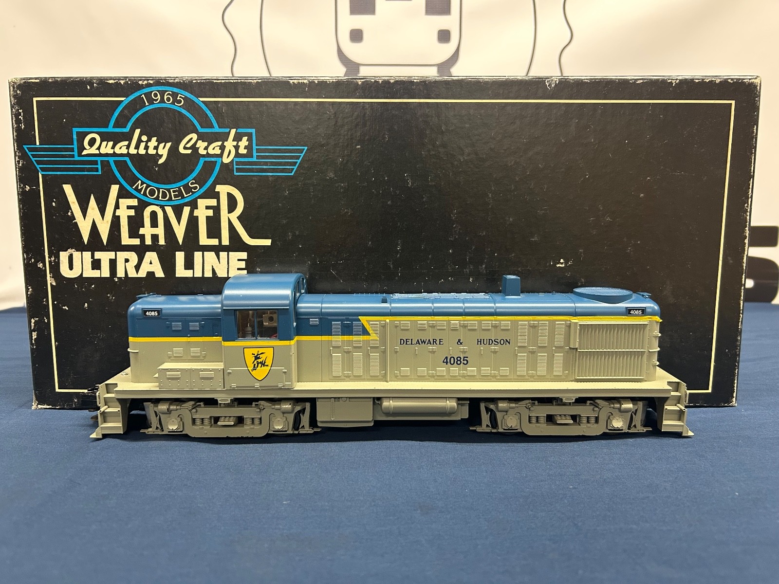 Weaver Delaware & Hudson #4085 RS-3 Diesel Engine w/ True Blast 2 5519
