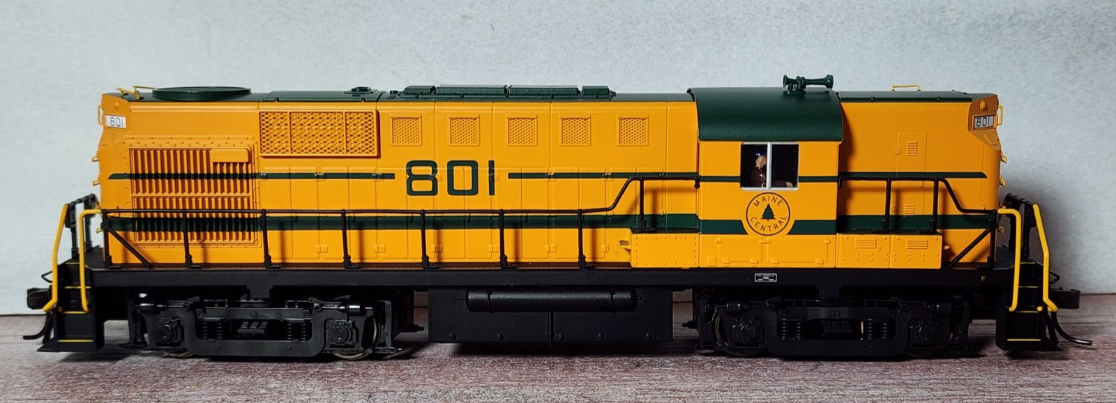 Maine Central Railroad #801 ALCO RS-11 Diesel Locomotive Atlas Classic 8839 HO