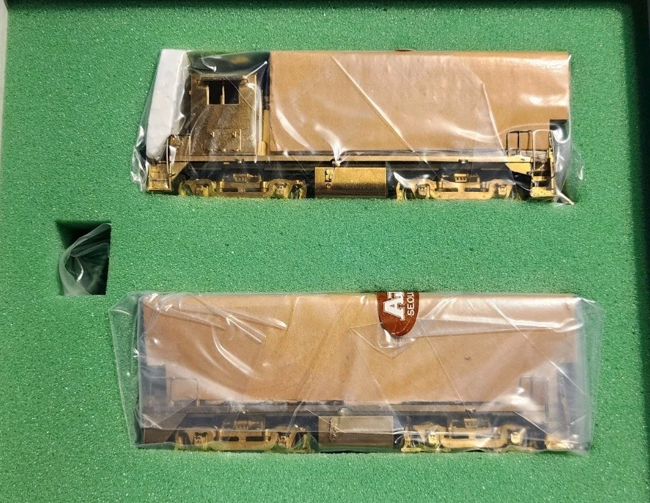 Overland Models HO Scale Brass TR-5 #1871 Cow/Calf Union Pacific