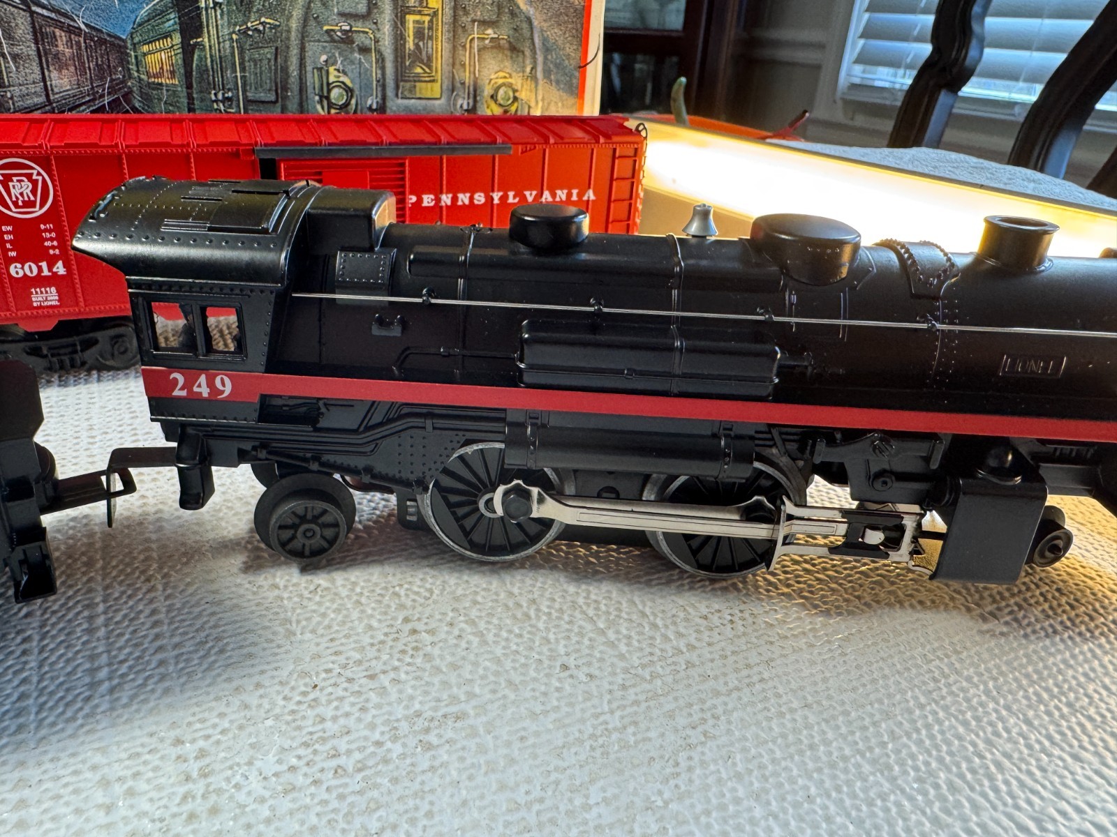 🚂 LIONEL – PENN R.R. 2-4-2 STEAM LOCO, TENDER, BOXCAR, CABOOSE – NEW🔥 L2073