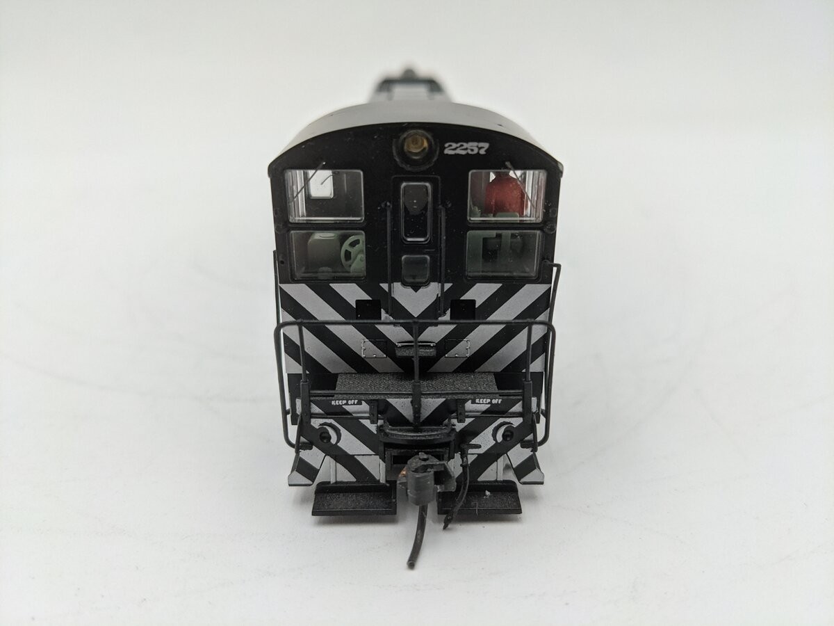 Stewart 4708 HO Scale Santa Fe Baldwin VO-1000 (A.T.S.F.) #2257 EX/Box