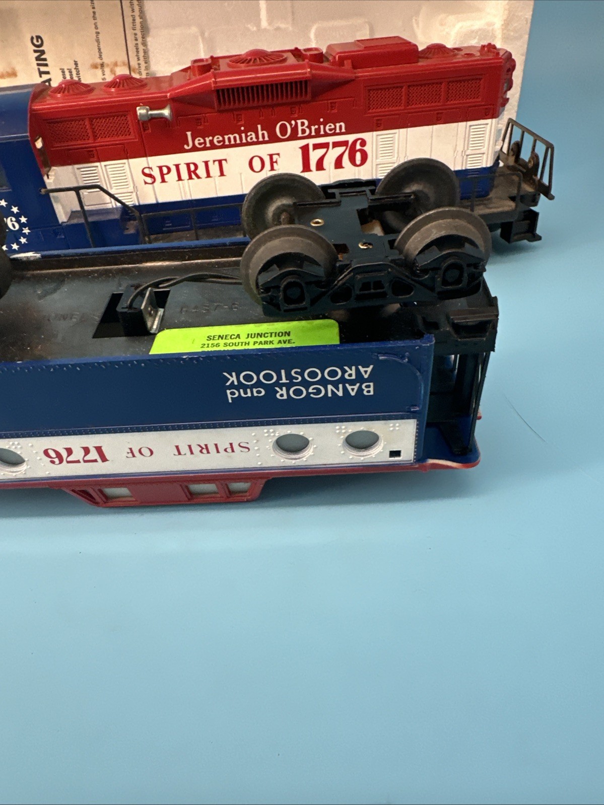 Vtg Lionel 6-8665 GP-9 Bangor Aroostook Diesel Locomotive Caboose No Box