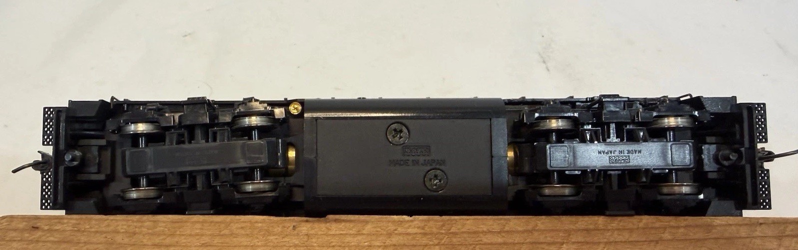 1 Kato Ho Scale GP 35 Wisconsin Central #723