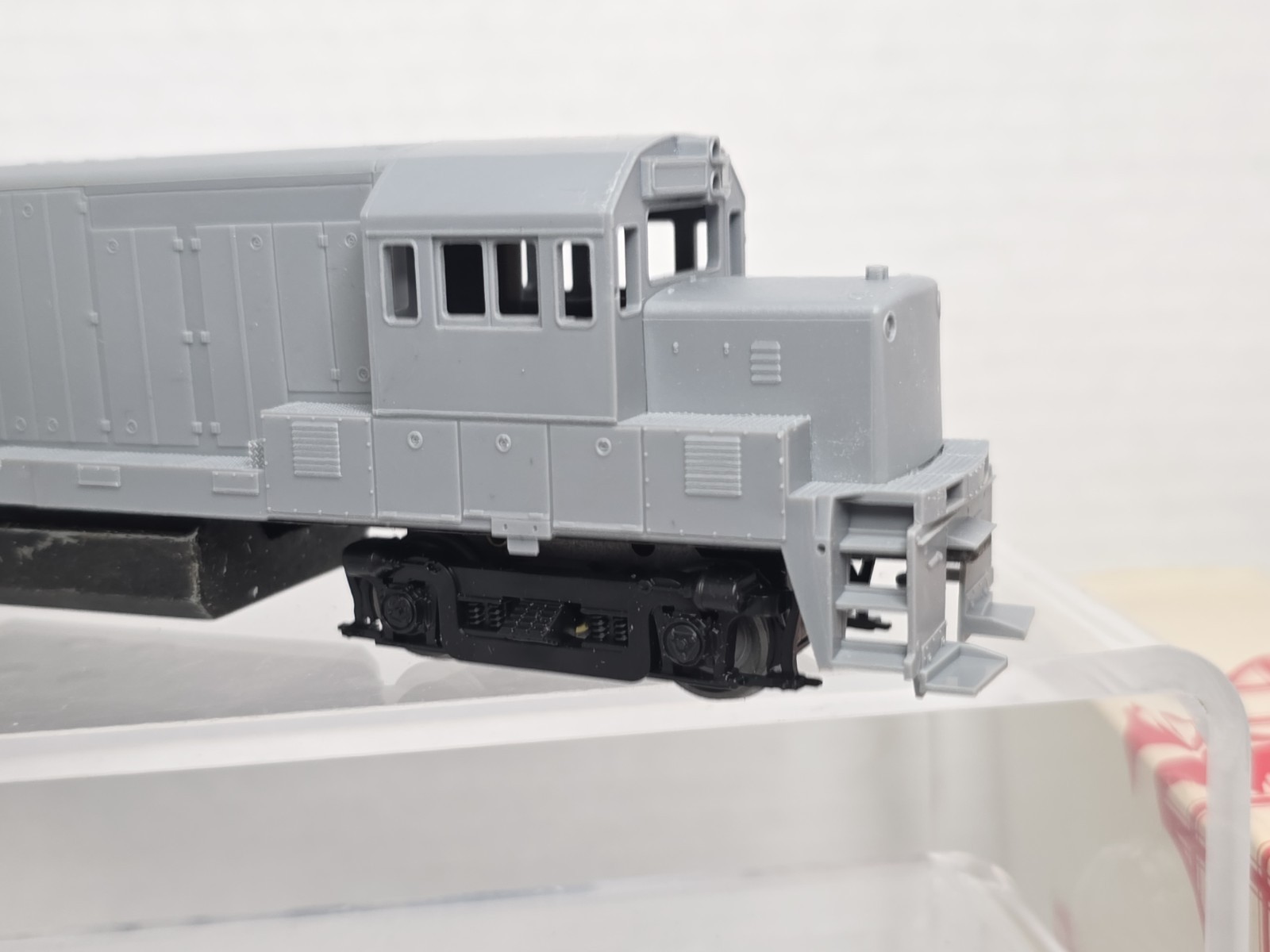 Stewart HO Scale 7000 Undecorated GE U25B Diesel Loco NOS Needs Motor Mounts (C)