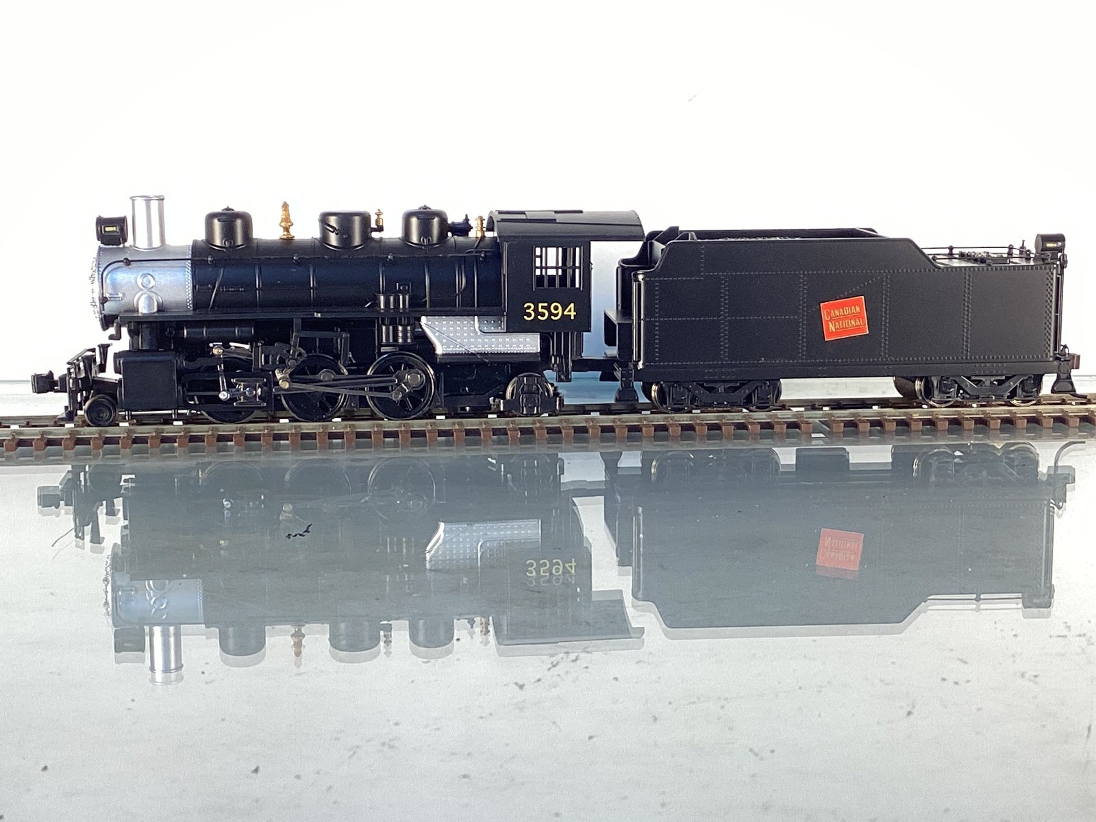 Bachmann HO 2-6-2 Canadian National Prairie w/ tender w/Smoke & Lighted
