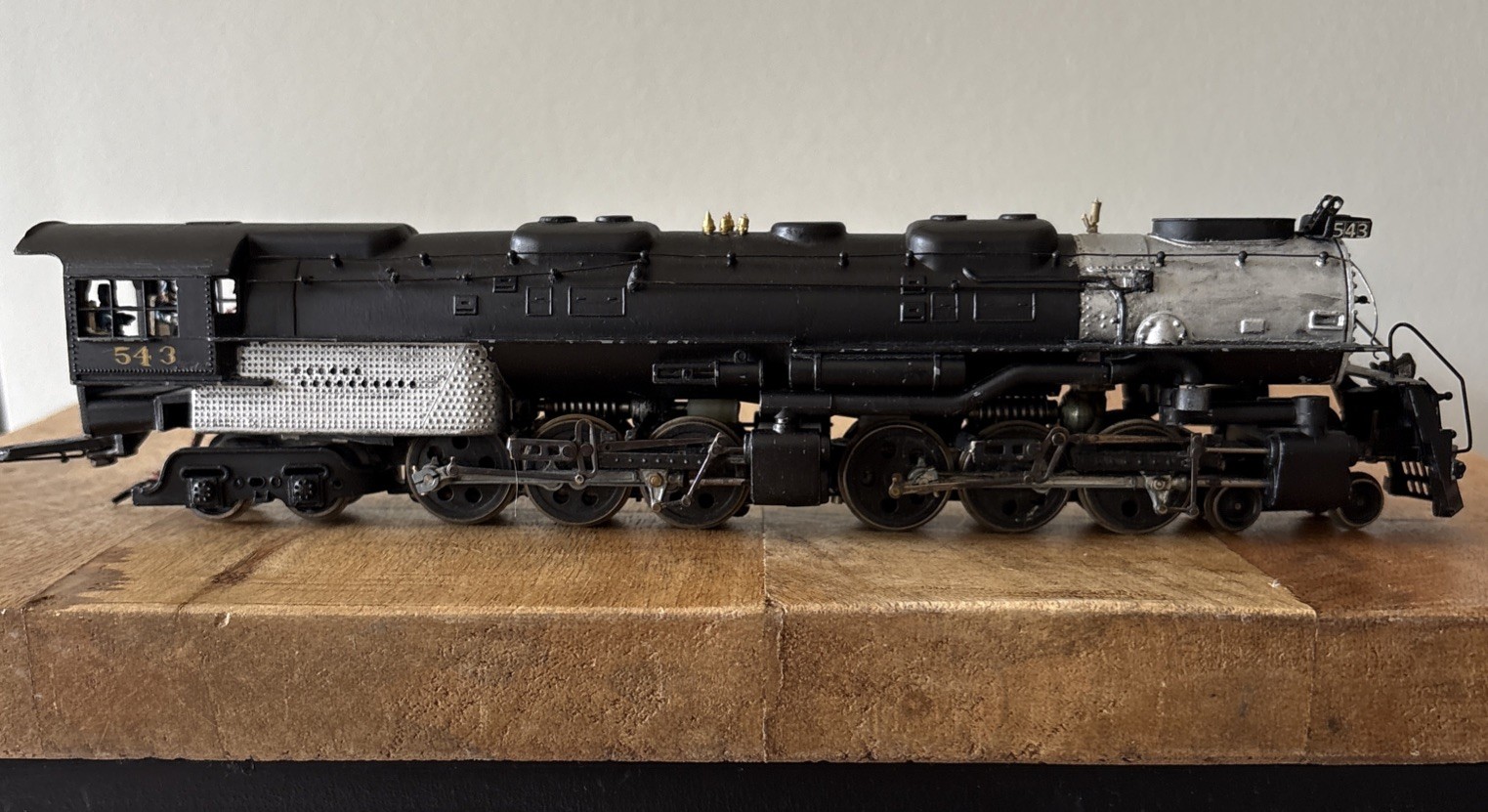 Bowser Challenger 4-6-6-4 Steam Locomotive C&O HO