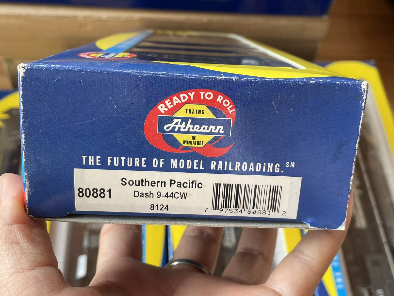 Athearn RTR Dash 9-44CW Southern Pacific SP 8124 DCC Ready – New In Box.