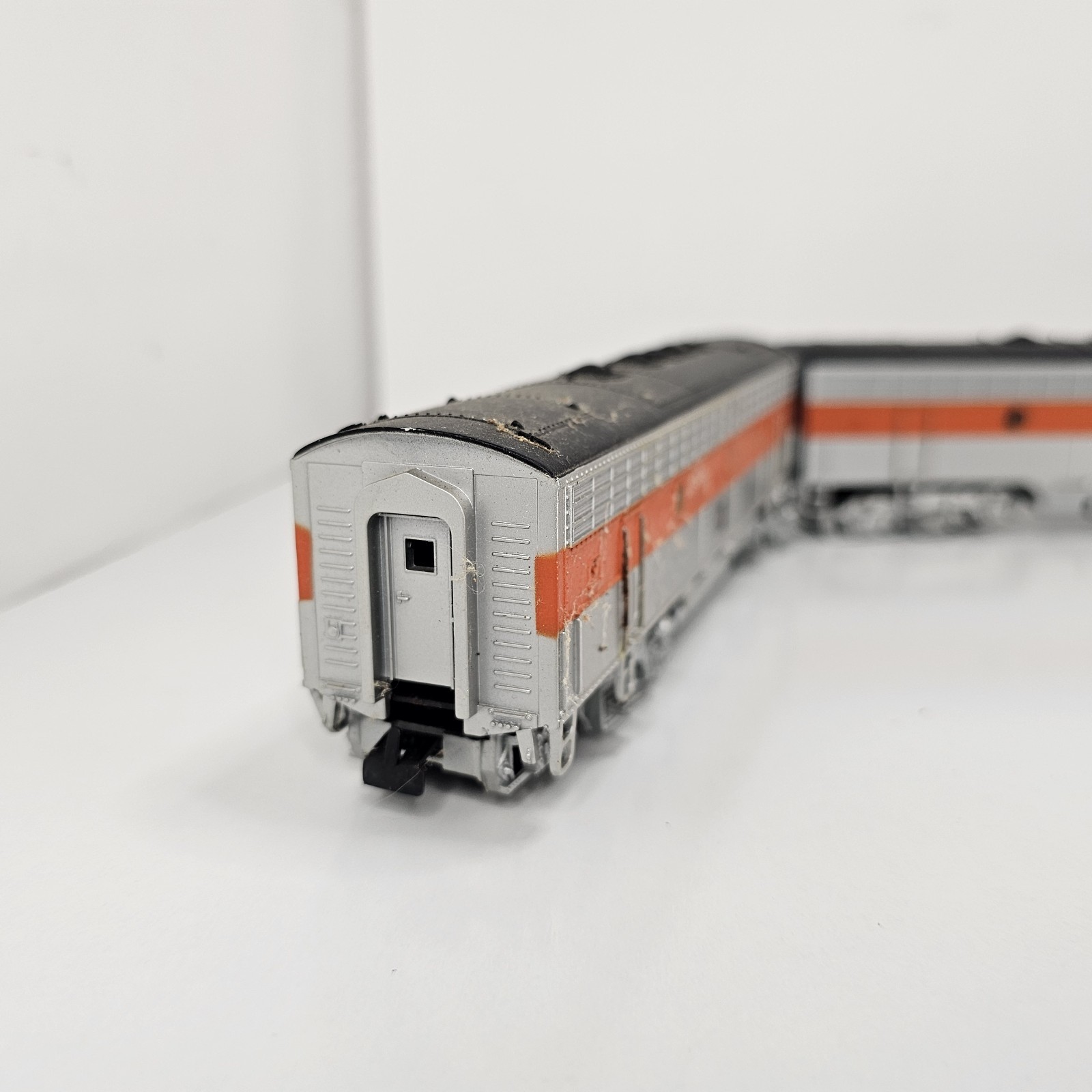 Marklin 26600 Western Pacific Diesel Locomotive WP 805-D 805-B 804-B Untested HO
