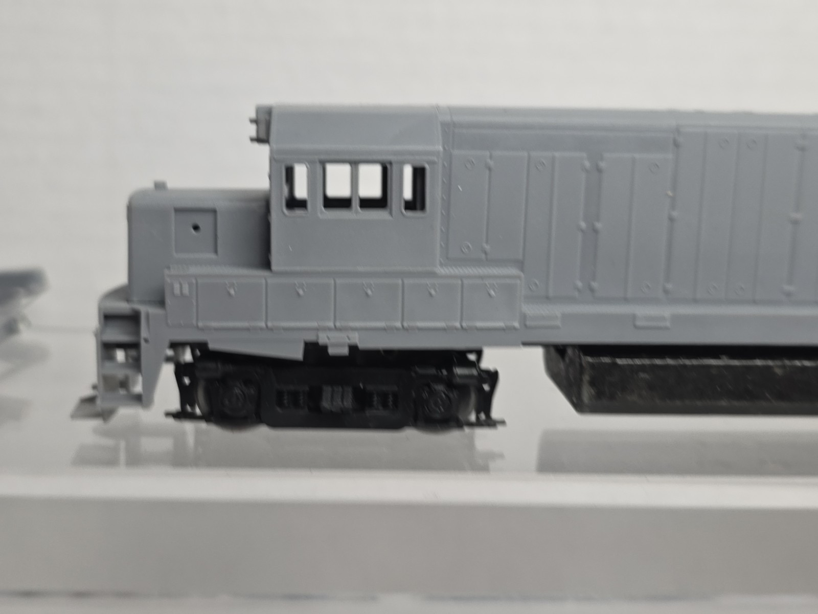 Stewart HO Scale 7000 Undecorated GE U25B Diesel Loco NOS Needs Motor Mounts (C)