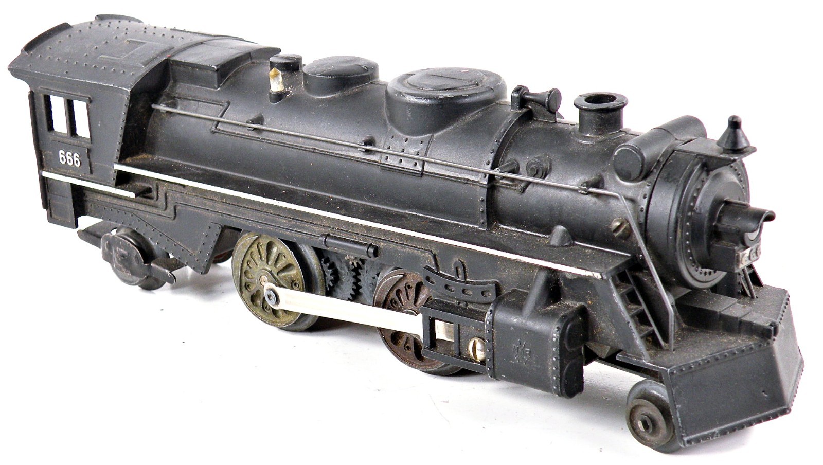 Marx 666 Loco w/Smoke & Assorted Cars /6/