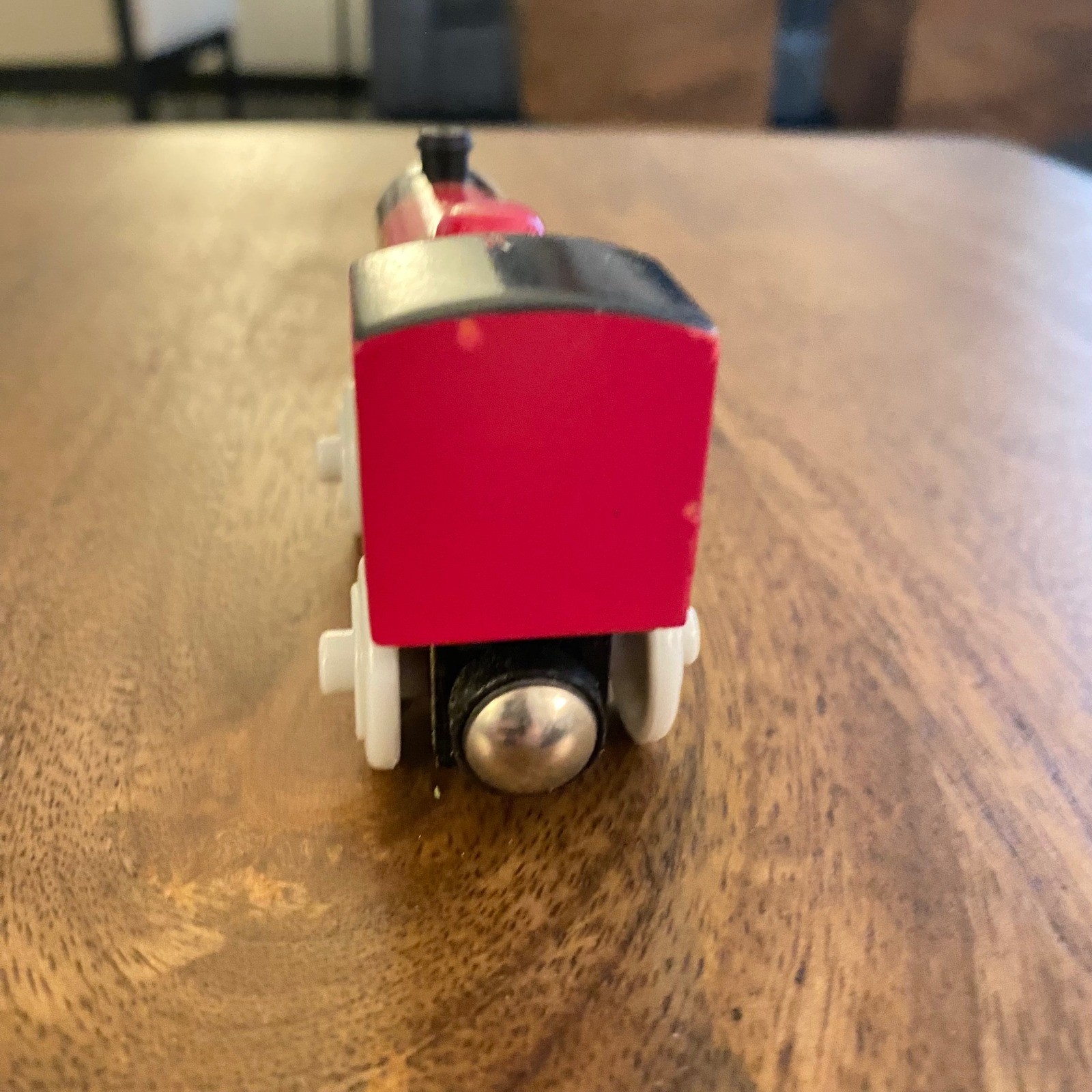 Thomas & Friends Wooden Railway Rheneas Red Engine For Display Only No 2 Train