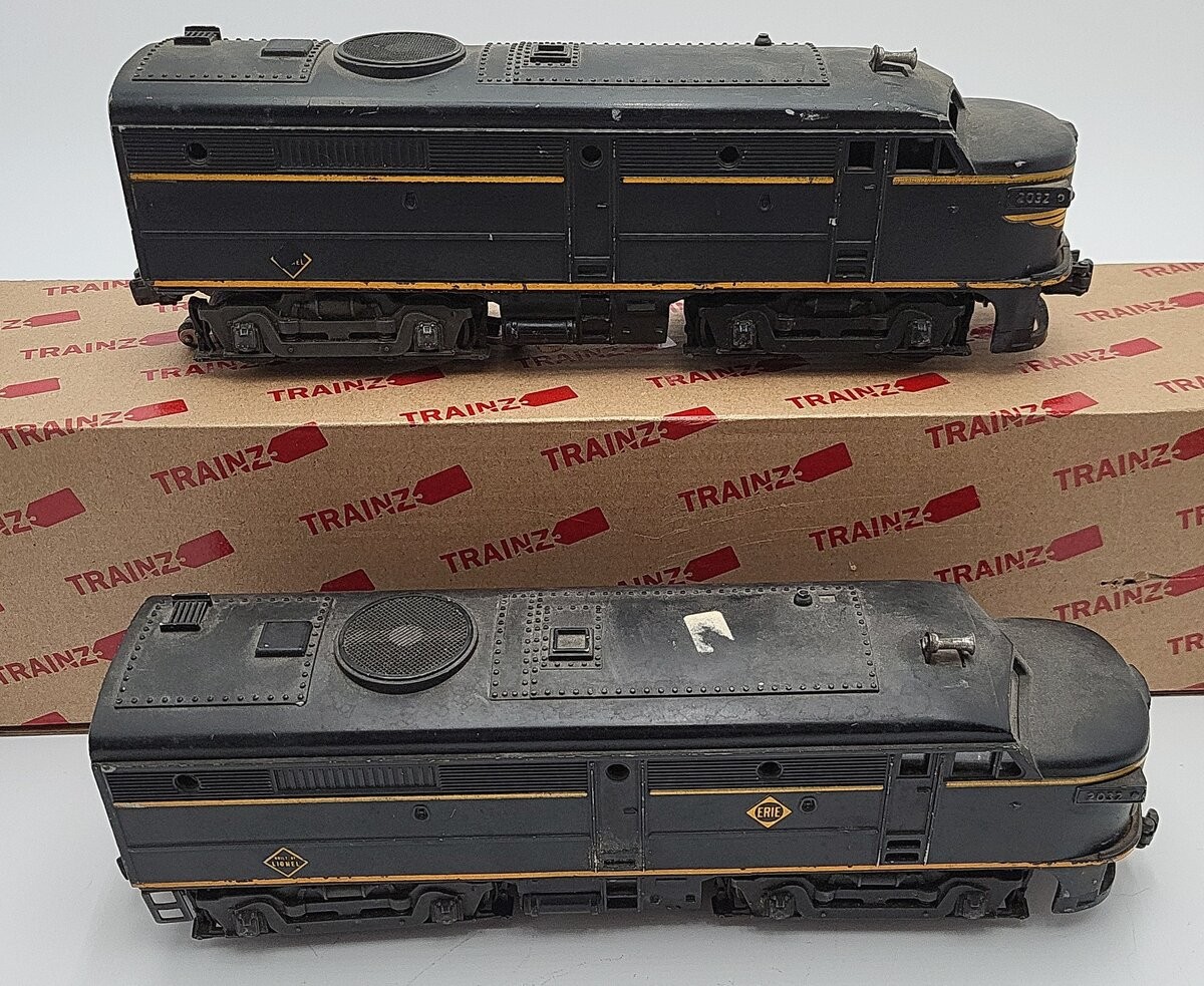 Lionel 2032 Vintage O Gauge Erie Alco AA Diesel Locomotive Set