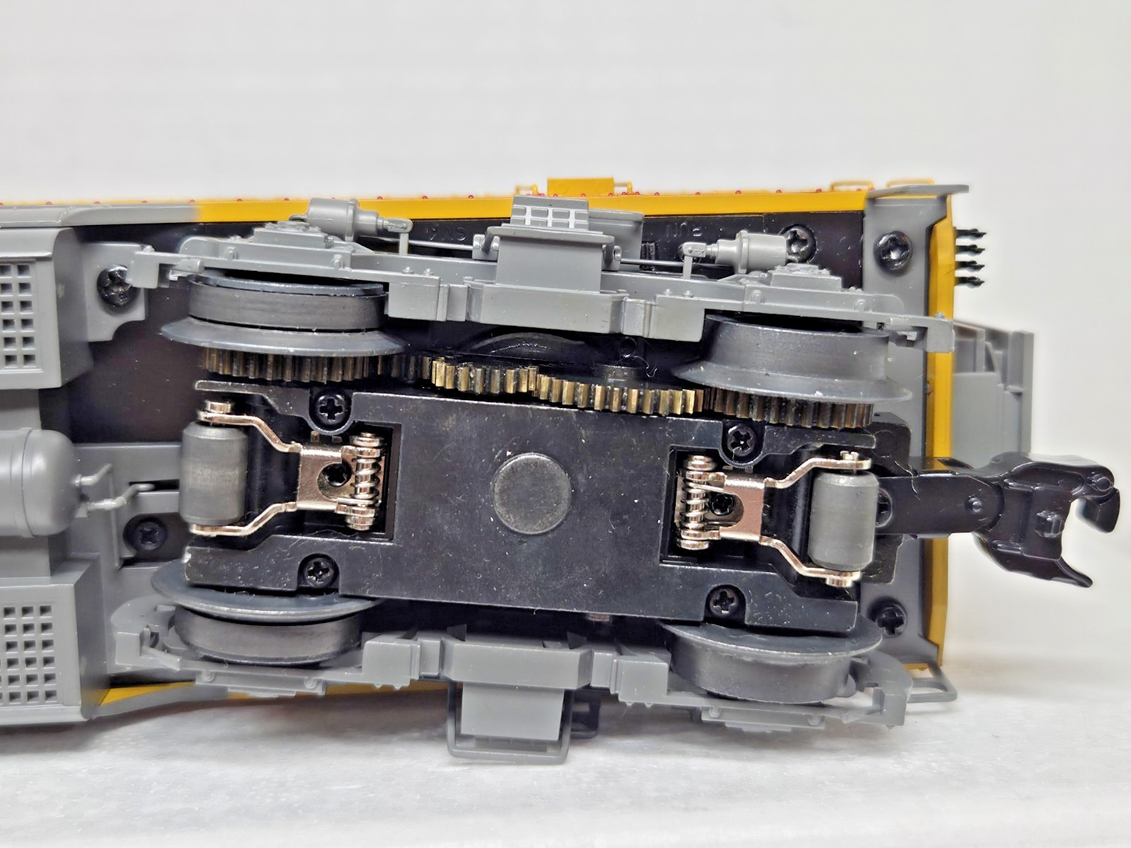 Lionel Union Pacific F3 B Unit Powered Command Control Locomotive #900c 6-24556