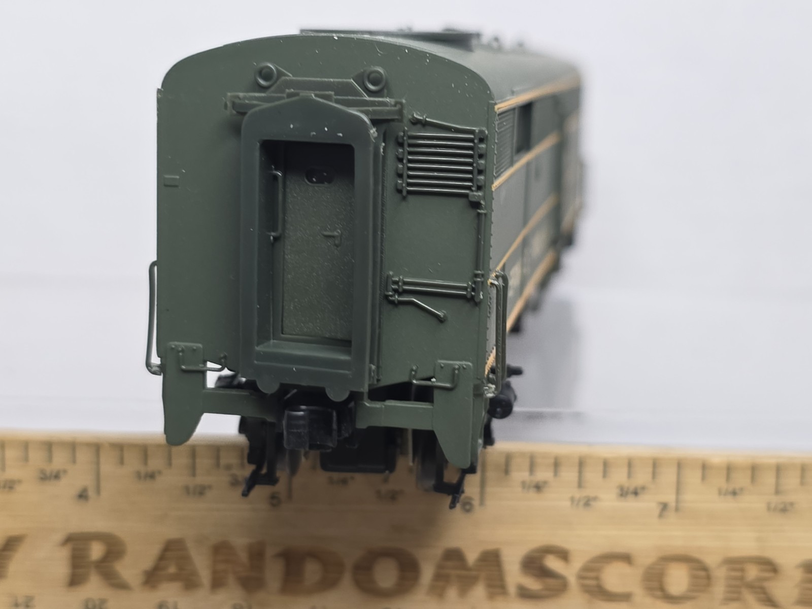 Proto 2000 HO Scale 8387 Spokane Portland & Seattle Dummy FB2 Diesel Loco NOS