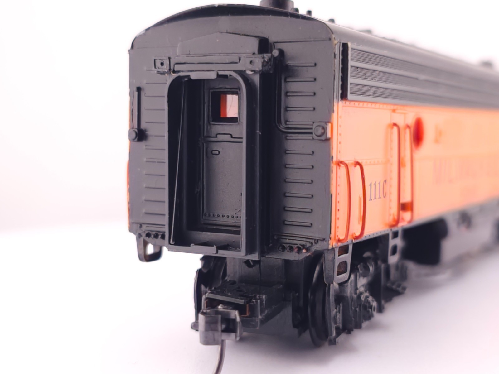 *READ* Life Like HO Scale Milwaukee Road F7 Diesel Locomotive 111C Model Train