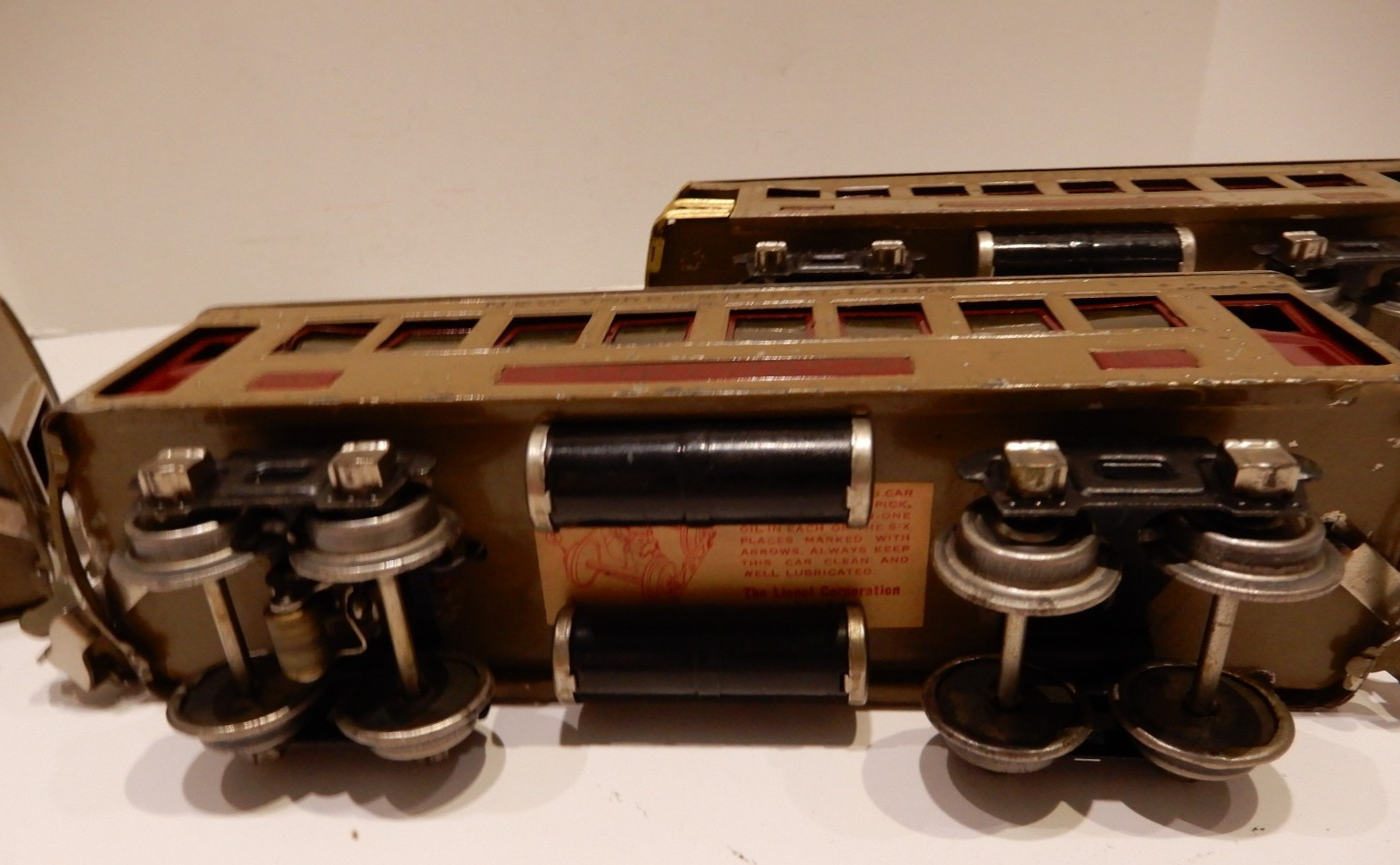 LIONEL Prewar 254 Mojave Engine w/2 610 pullmans & 612 Observation RUNS GREAT