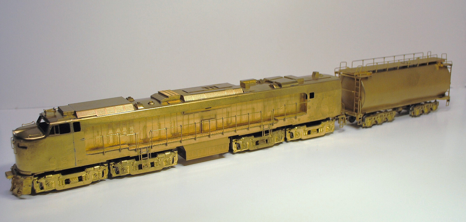 SOHO UNION PACIFIC HO BRASS VERANDA TURBINE W/ ROUND TENDER (NEVER RUN)