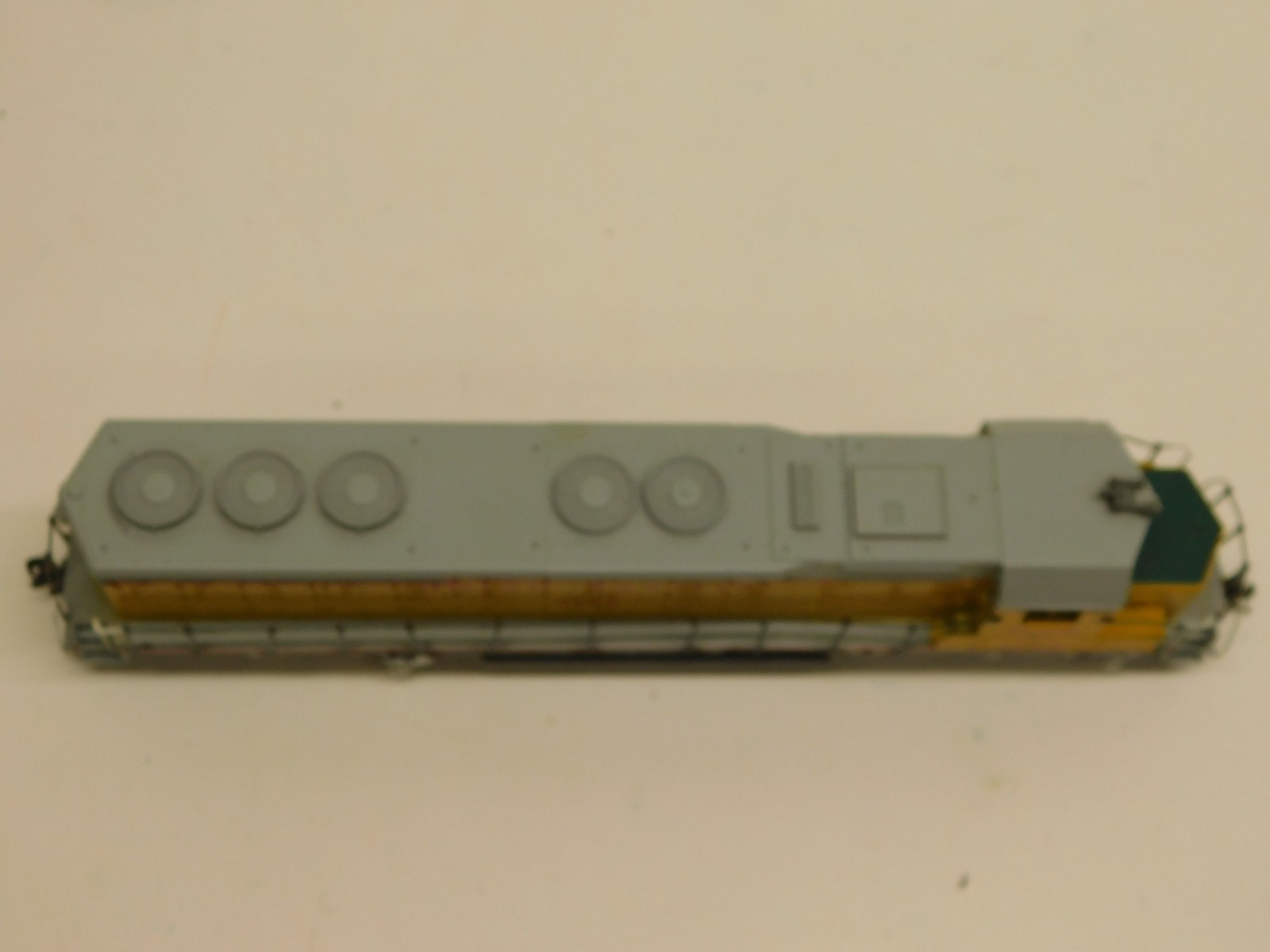Athearn HO Blue Box Union Pacific SD45 Diesel Engine #3600 – Powered Unit
