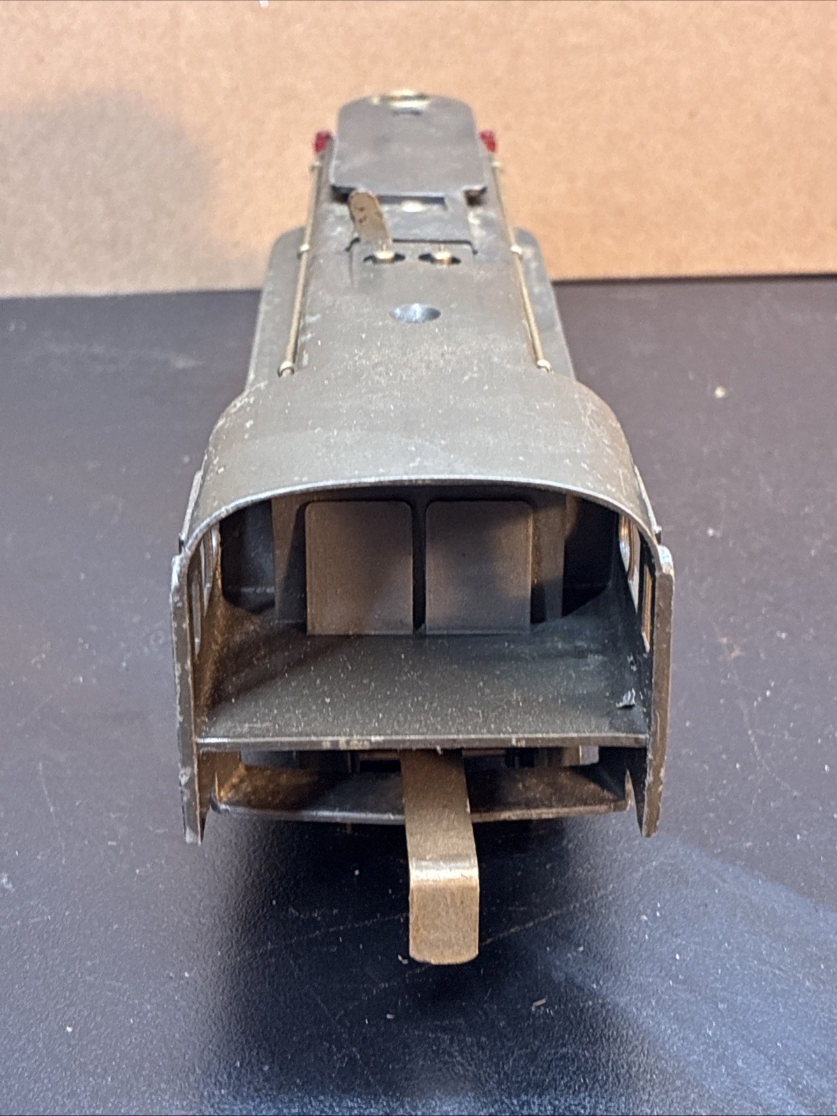 Lionel #1688E Lionel Lines (2-4-2) Streamline Locomotive O/027 Gauge Untested