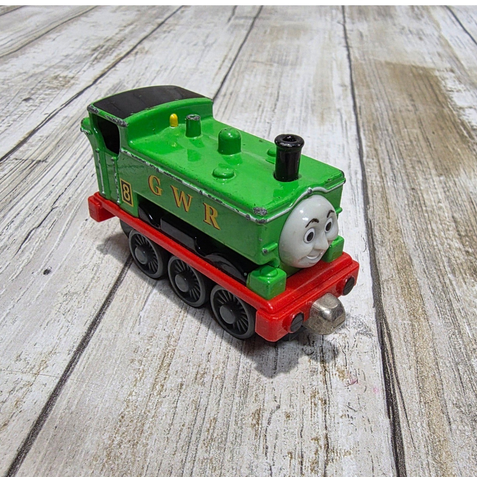 Thomas & Friends Take Along Duck GWR Green Diecast Train Engine Number 8 2004