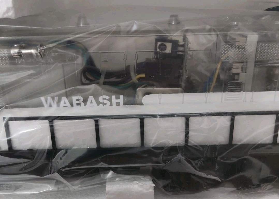 LIONEL 2337 Transparent Wabash GP-7 6-38348 Locomotive COOL LOOKING!