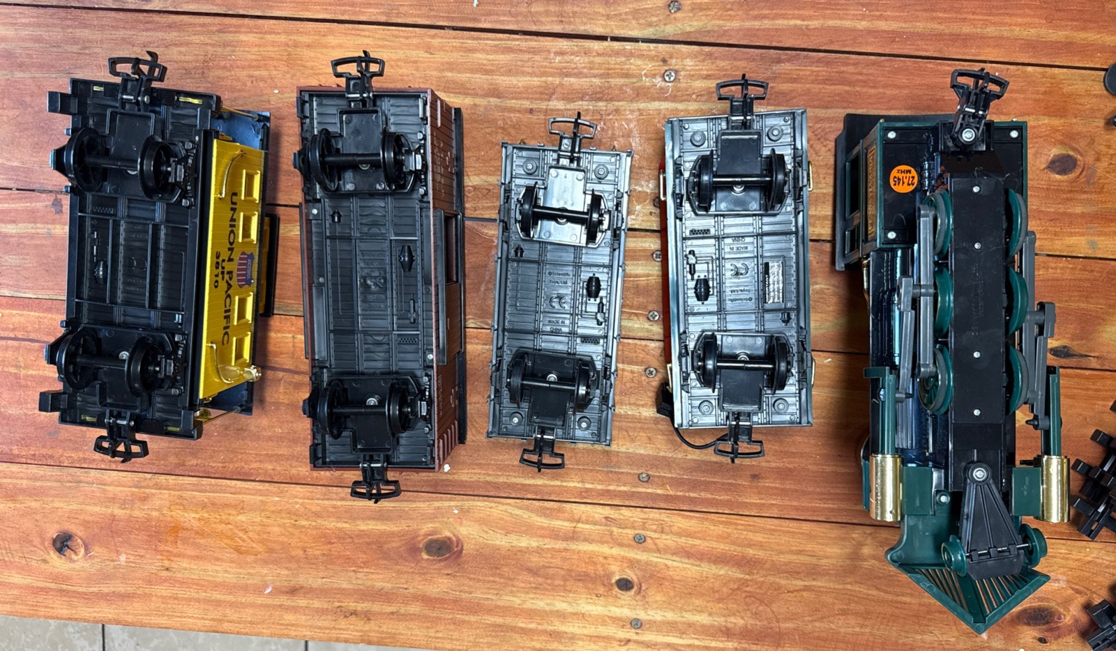 Scientific Toys Model Trains Pennsylvania 9714, Whole Set & REMOTE