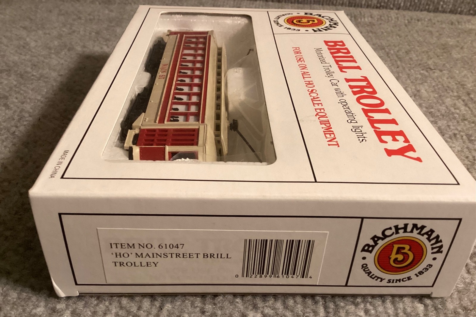 BACHMANN HO Gauge Lighted Brill Trolley- Main Street 61047