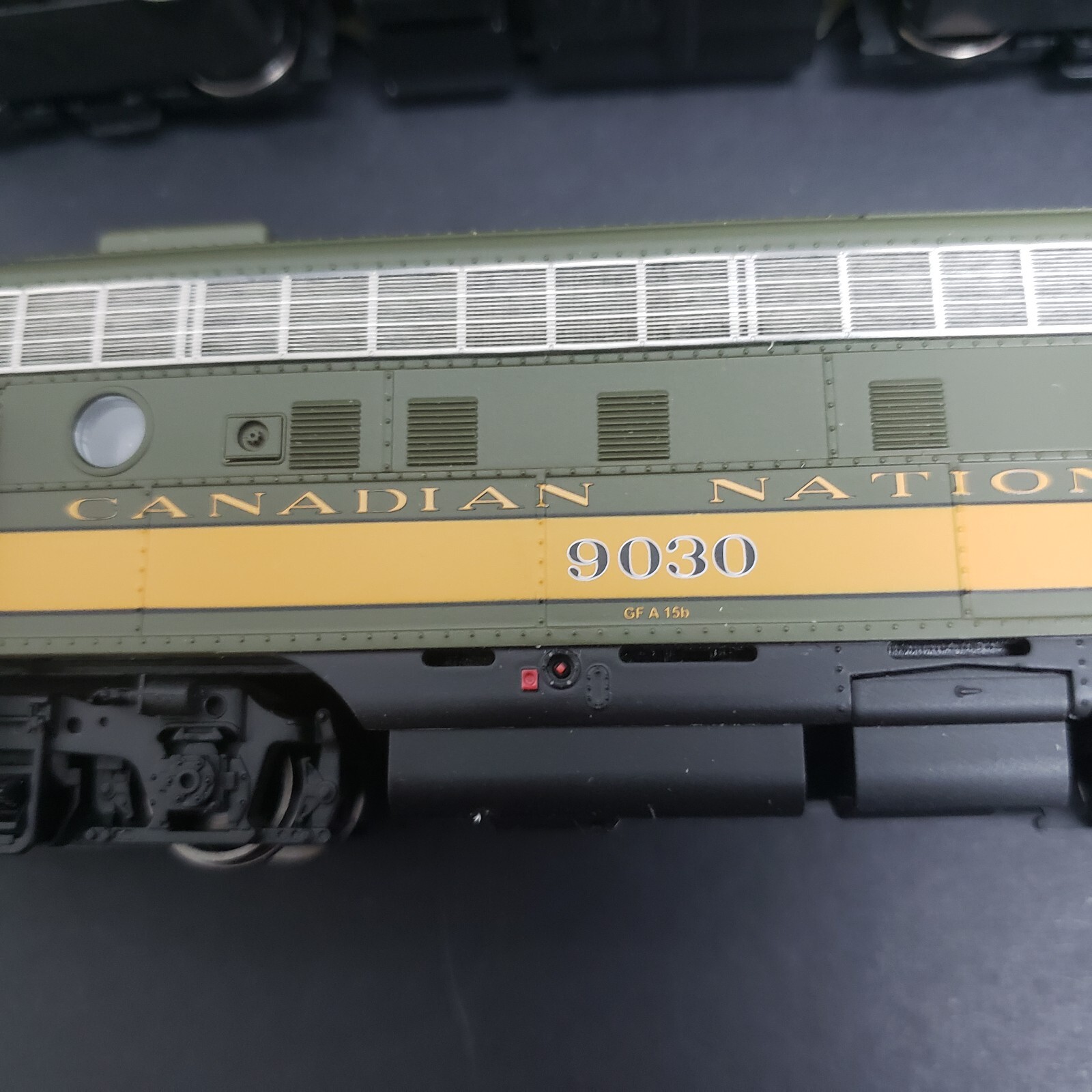 Walthers/Proto 920-40658 CNR F7A+B units #9030 & 9037 C-Liners DCC & QSI sound
