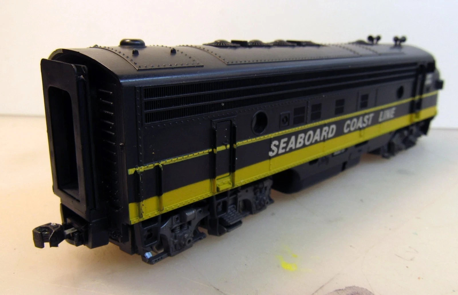 Atlas HO Scale SCL Seaboard Coast Line FP7 – Excellent condition, good runner