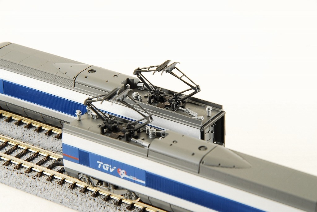 KATO N scale TGV 10-909 La Ligne de Coeur France Suisse 6 car set Flaw Condition