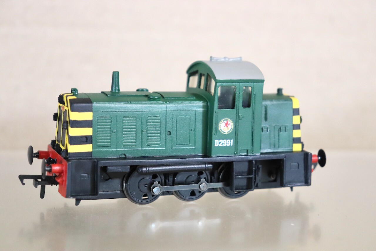 BACHMANN SILVER FOX MODELS KIT BUILT BR GREEN RUSTON CLASS 07 DIESEL LOCO D2991