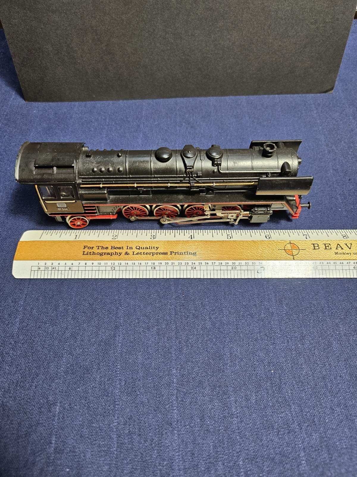 Fleischmann Germam STEAM LOCOMOTIVE Diecast Metal looks in good condition