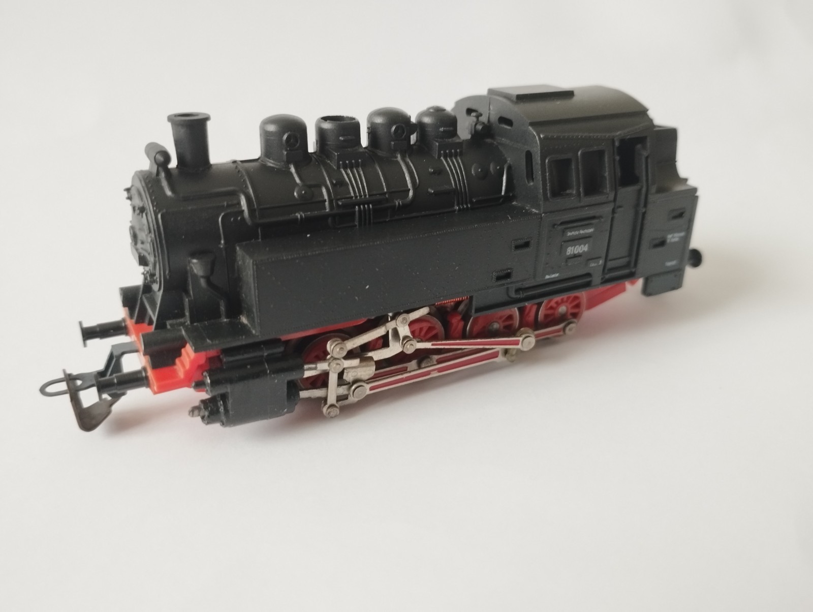 TT, steam locomotive Br 81 004, model train 1:120 scale – boxed