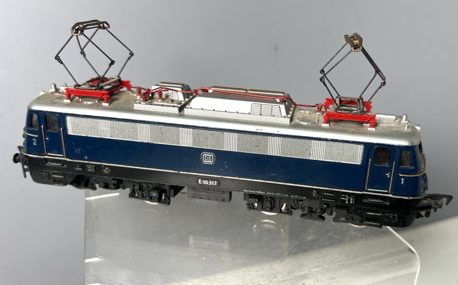 IN THERF30/27] Fleischmann 1347 HO E 10 317 DB Electric Locomotive E10 Metal JM1
