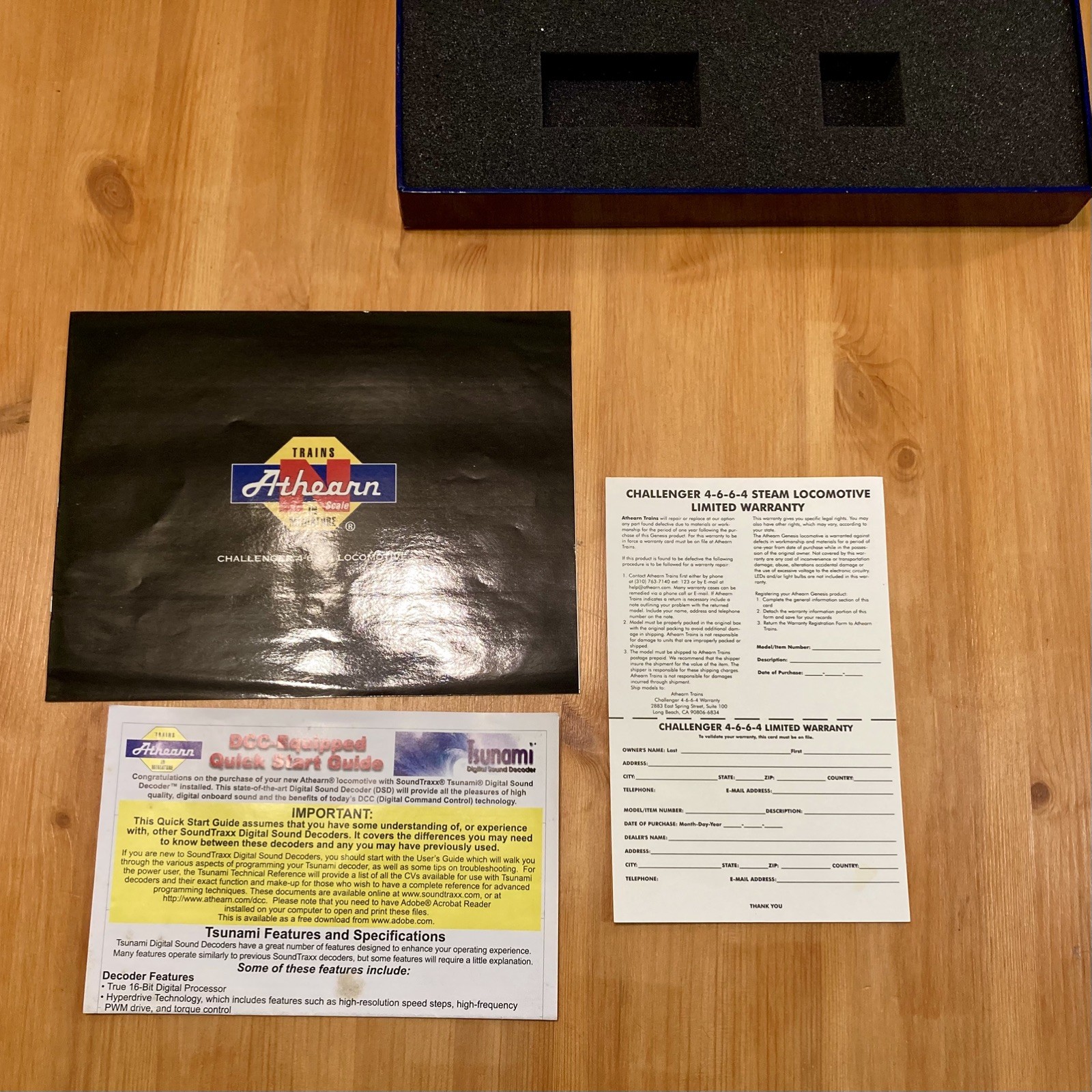 Athearn N Scale Locomotive Challenger 4-6-6-4 11807 Clinchfield #672 DCC Sound