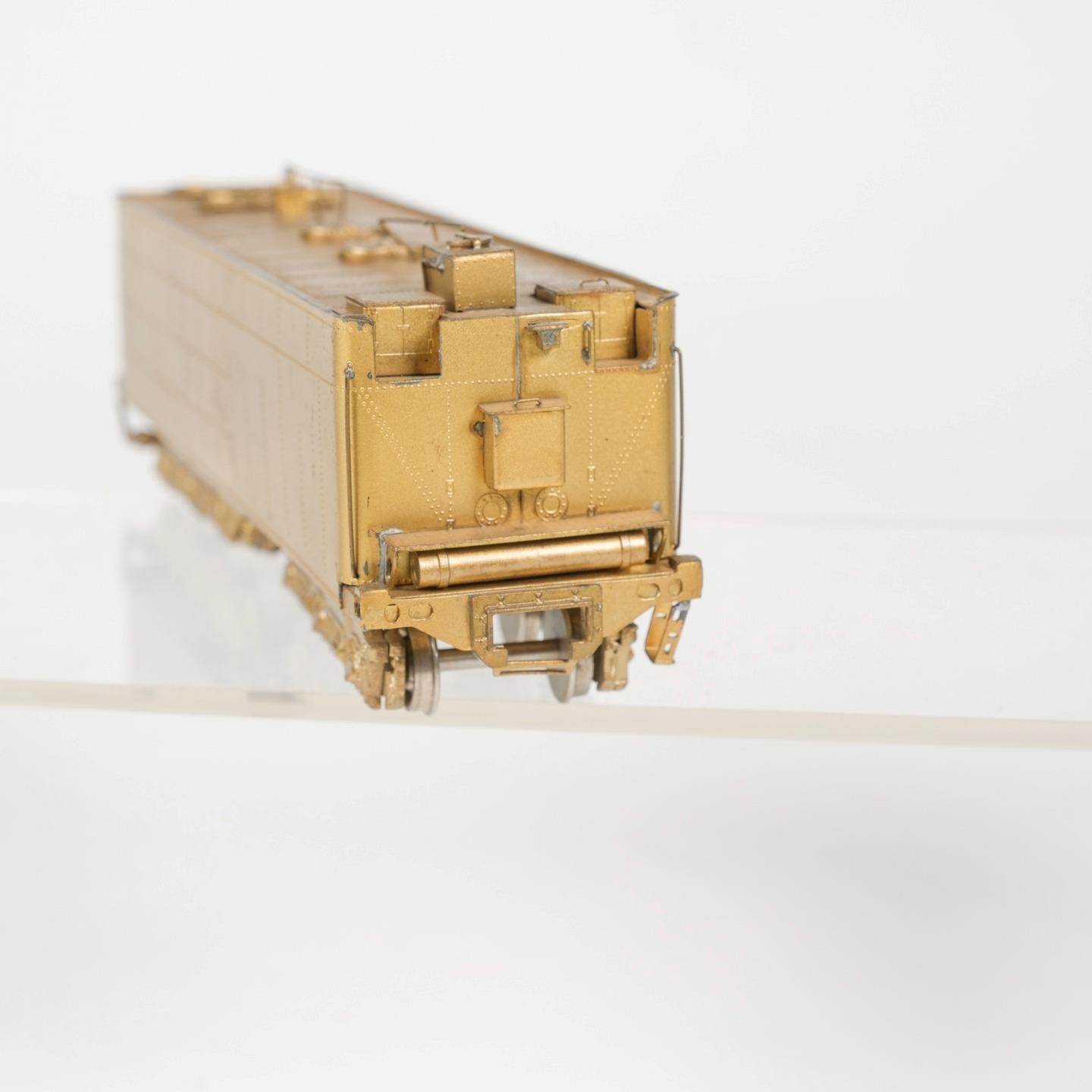 Samhongsa HO Scale Unpainted Brass 2-10-4 Steam Locomotive & Tender