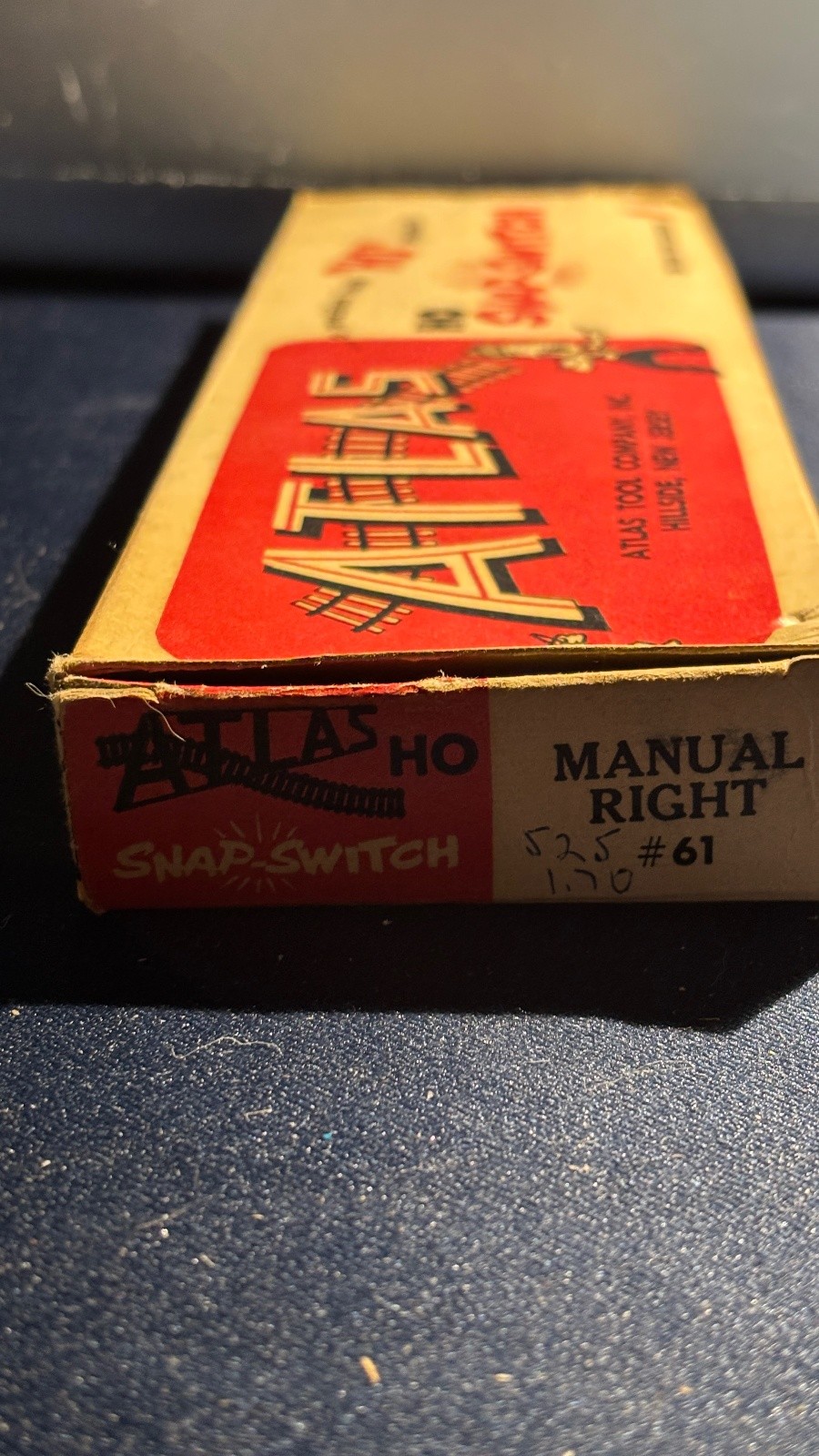 ATLAS HO Snap-Switch Manual Right #61 Point Motor Turnout Locomotives
