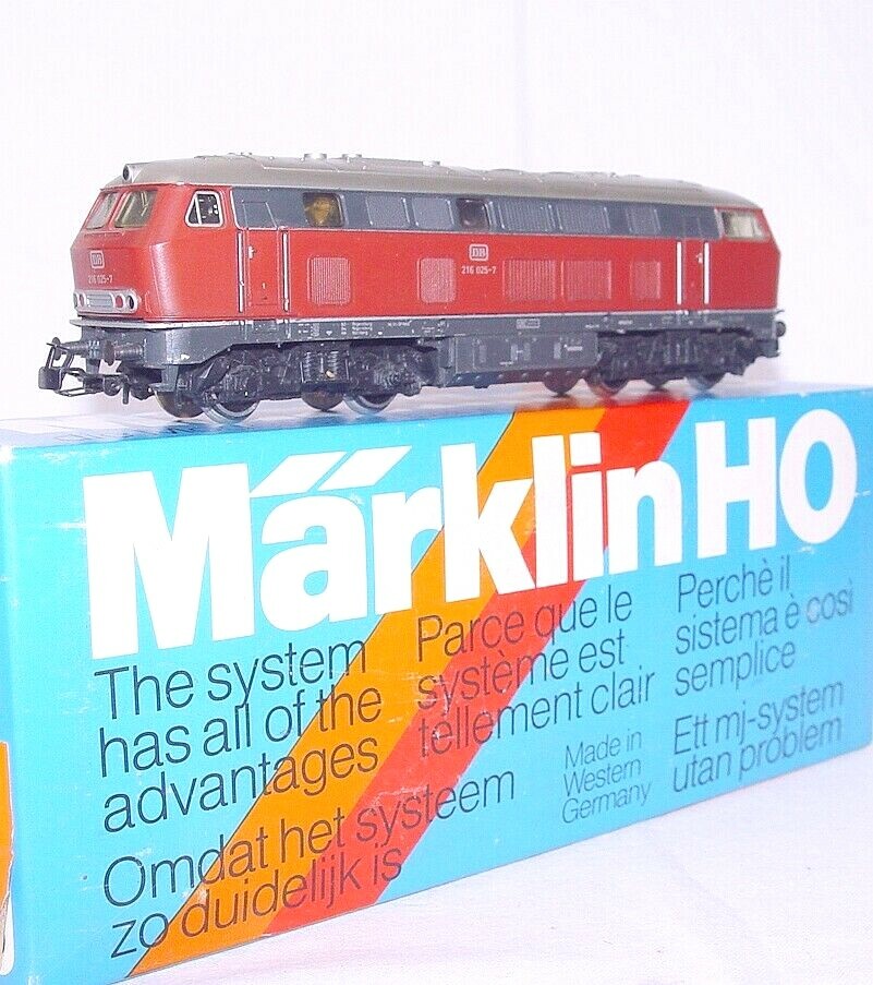 Marklin HAMO DC HO German DB BR 216 “STANDARD DB” Red DIESEL LOCOMOTIVE NMIB`85!