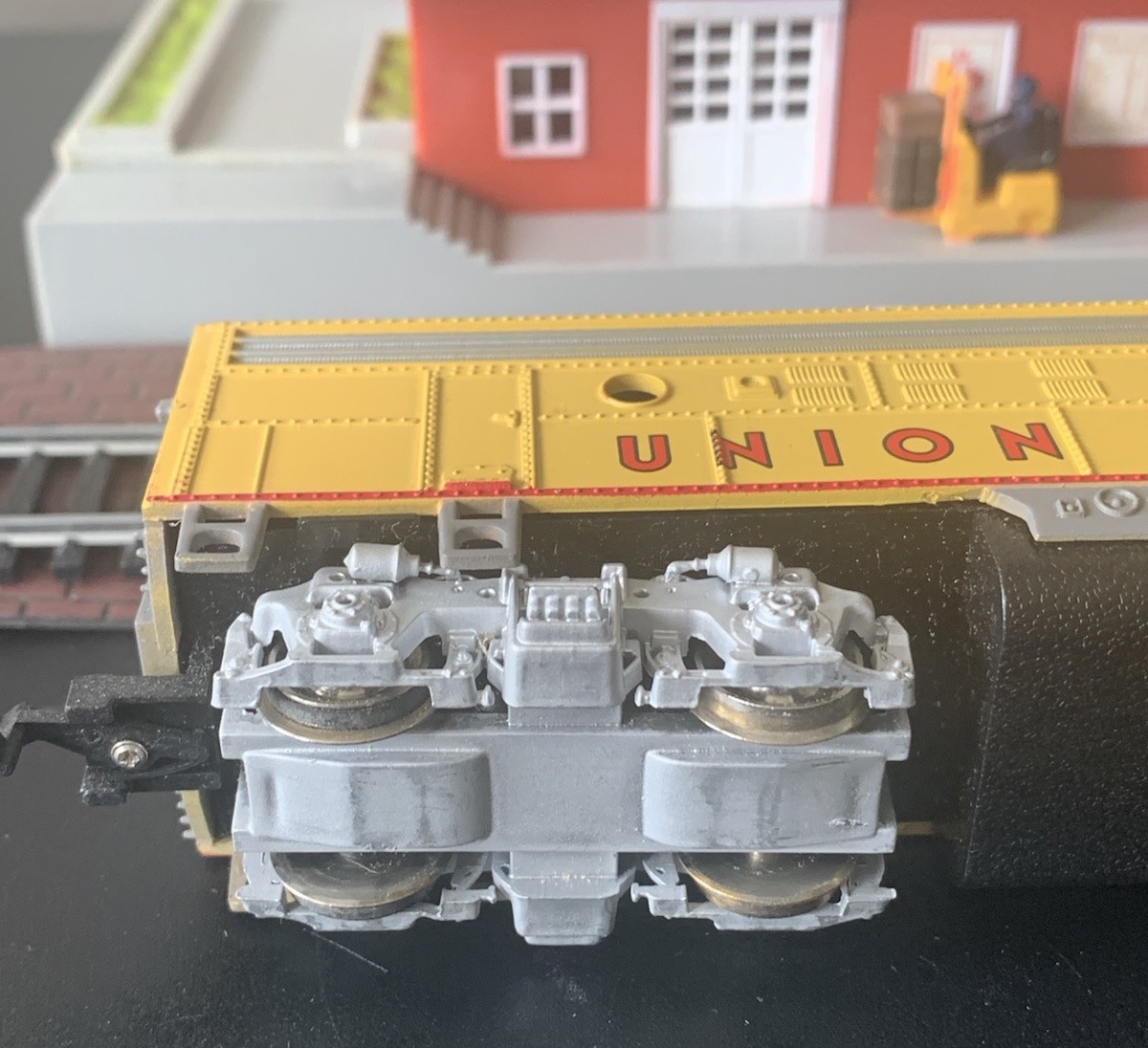 Vintage Bachman Ho Scale Union Pacific Engine 1468 Tested & Works, Light Works