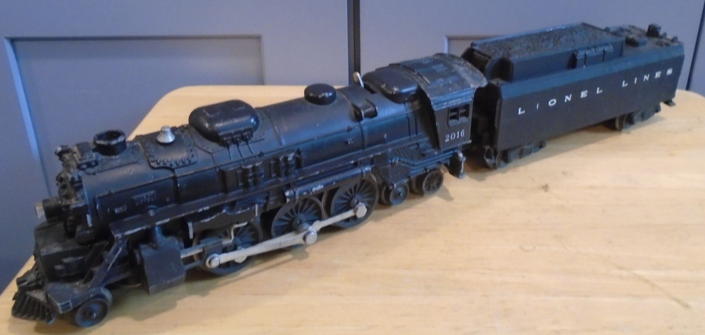 VINTAGE LIONEL #2016 O GAUGE 2-6-4 LOCO WITH 6026W WHISTLING TENDER SERVICED