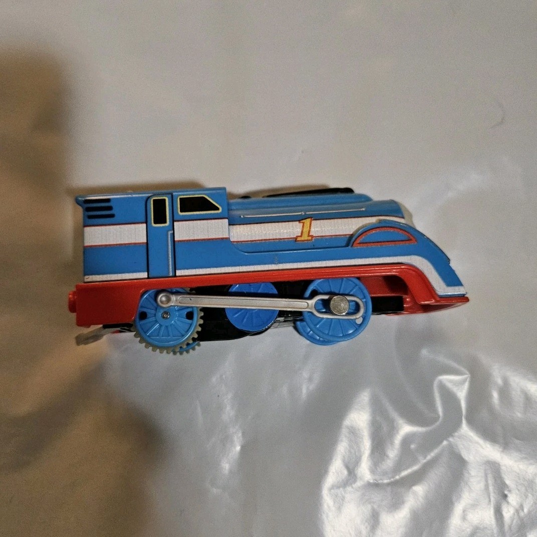 Thomas & Friends Gordon Locomotive Blue Metal Plastic Toy Model