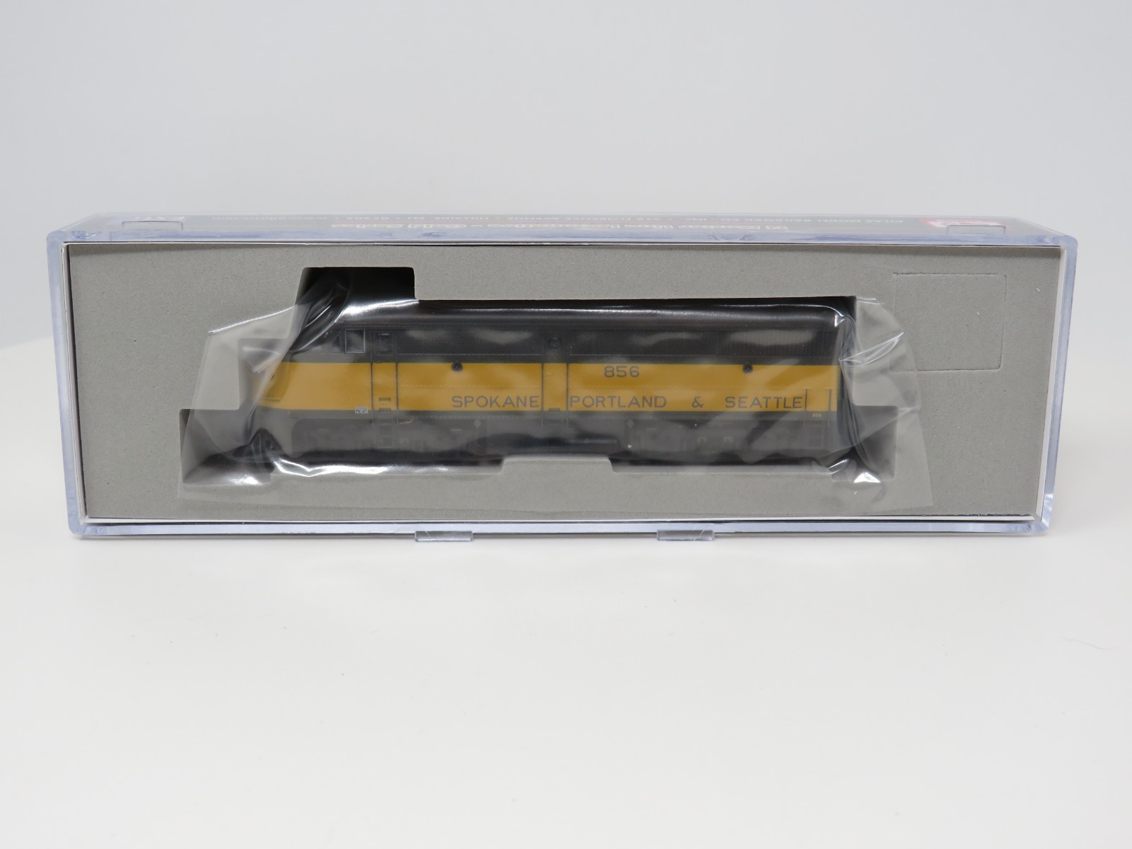 Atlas N 40005101 DCC Sound Spokane Portland & Seattle 856 FA-1 Diesel Locomotive