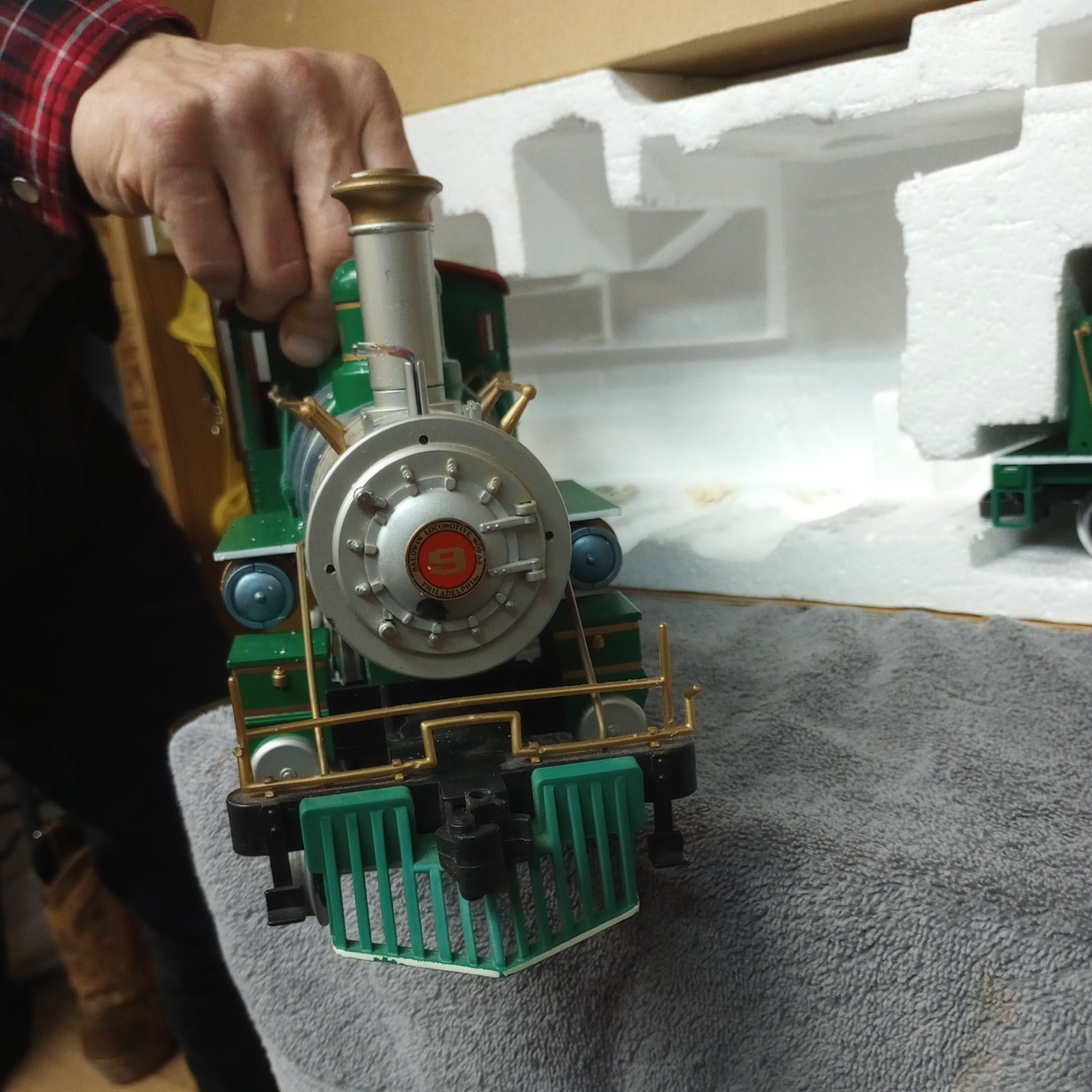 Bachmann Big Haulers Green #9 Locomotive And Tender In Box Tested!