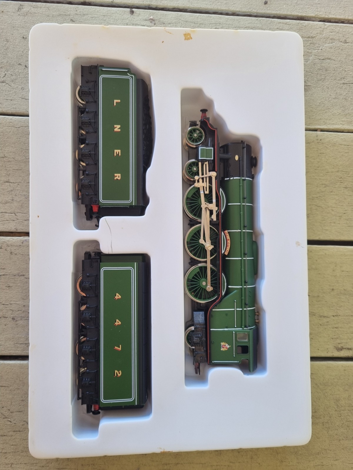 Hornby RailRoad LNER 4-6-2 Flying Scotsman A1 Class Train – R3086